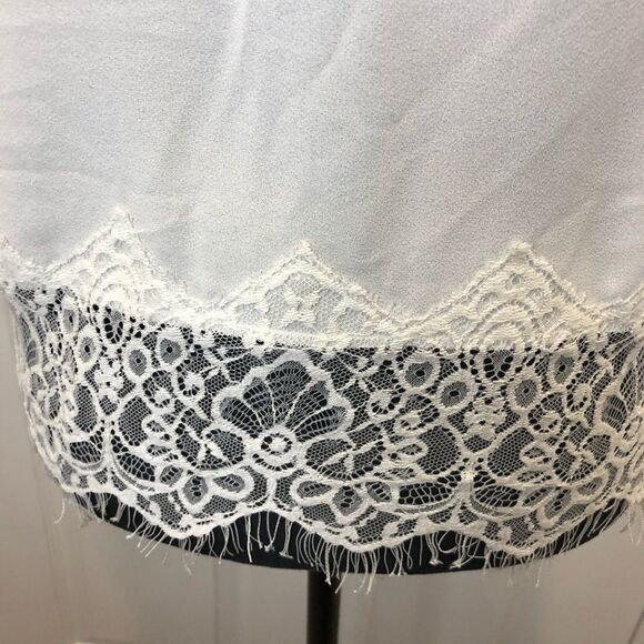 BB Dakota crocheted lace sleeveless white top xs - Picture 4 of 9